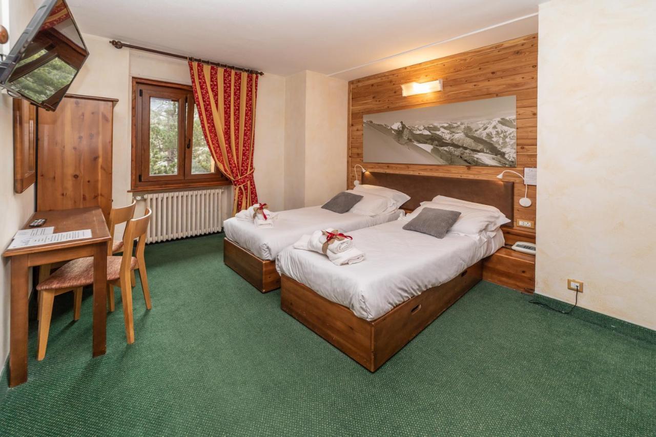 Hotel Gran Baita Oulx Εξωτερικό φωτογραφία