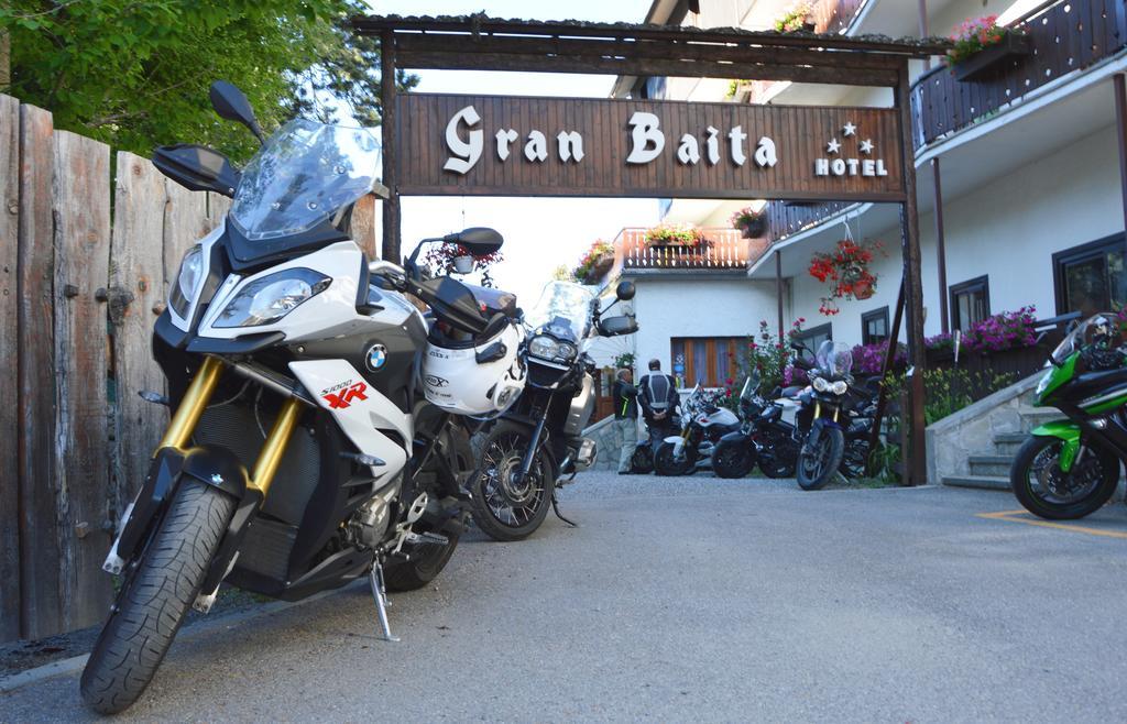 Hotel Gran Baita Oulx Εξωτερικό φωτογραφία